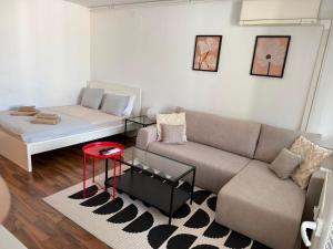 Urban Nature Ljubljana Apartment with Free Parking & Balcony