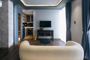 KunKin Retreat