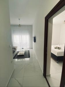 Amra Apartments