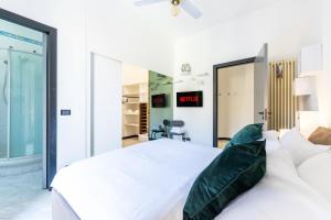 Navigli-Duomo - 3 Bedrooms, 2 Bathrooms & Terrace