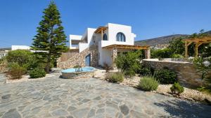 La maison - Two Private Apartments, One with Private Pool