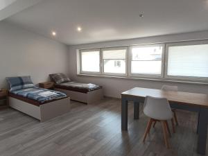 Apartamenty, Noclegi, Pokoje u Tomka III