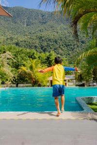 Green Paradise Bungalows