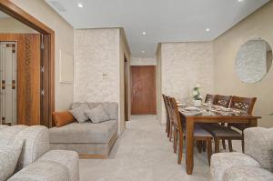 New Luxury Apartment 104 sqm Beachfront Residence