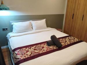 Sky suites klcc by thai stay