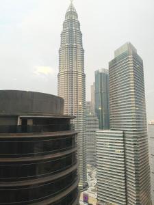 Sky suites klcc by thai stay
