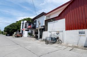 RedDoorz Plus @ Casa Lucia Sindalan San Fernando City Pampanga