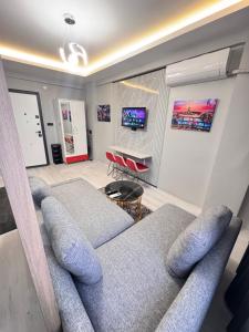 Avina Old City Suites