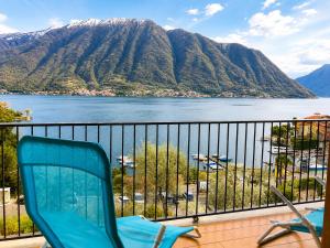 Big Apartment with Lake View and Three Bedrooms