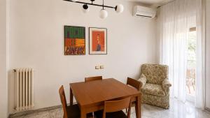 Paola s home-terrace and metro