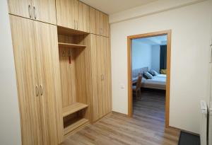 Hotel Voyager