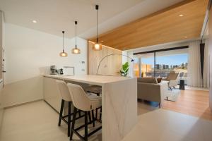 Luxury 2-Bedroom Apartment with Panoramic Sea Views in Reserva del Higuerón
