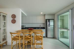 Apt 3Qt c Vista mar e churrasq. SHC1601