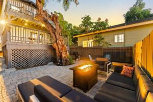 The Treehouse by Coastline Vacation Rentals