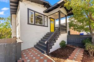 The Treehouse by Coastline Vacation Rentals