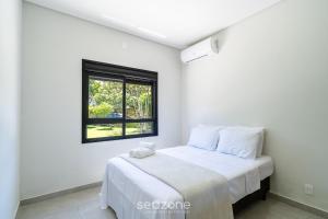 Apto c Varanda e Churrasq. nos Ingleses SJS0010