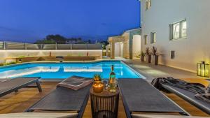 Villa Bura by Villas Guide