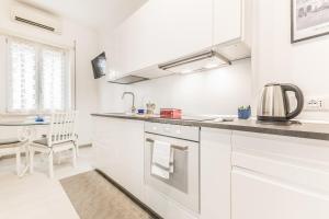 Trastevere Gateway Elegant Monteverde Apartment