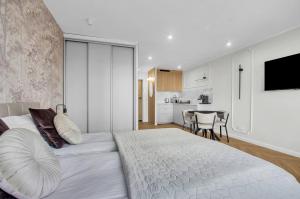 Belle Premium Studio with AC City Centre