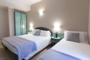 Hotel Trevi Riccione, in centro sul mare con cucina