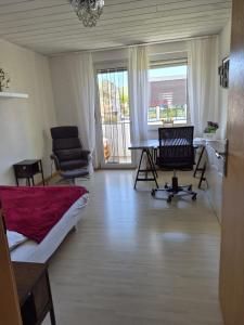 " Die Wolfs Burg" 70qm - 3Zimmer- Duschbad - Küche & zentrumsnah