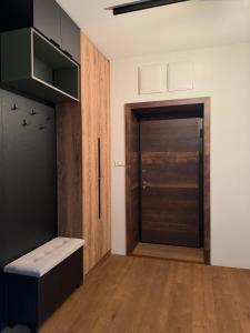 Modern 2BR Apartment in the City Center