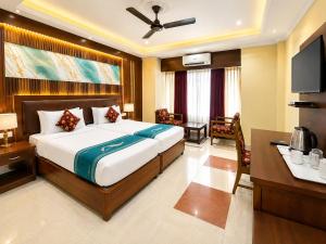 Hotel Gokul Plaza