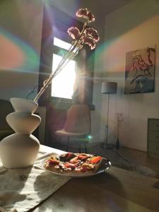Sunny flat in the heart of the city
