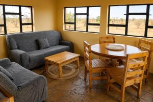 Amboseli RedHouse