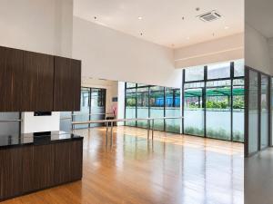 Skyhouse Duxton Royal Residence 3BR by Lucky Stay