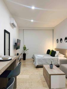 Modern ApartmentJacuzziSaunaPoolGym
