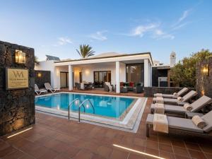 Villas Mamma Mia pool heat Private & Jacuzzi