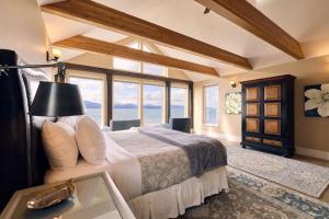 Lakeshore Lodging Lodge 720