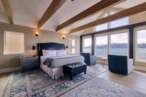 Lakeshore Lodging Lodge 720
