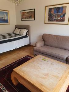 Cozy 1-Bedroom Apartment in Central Kungsholmen, Stockholm