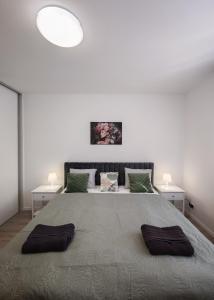 The Nostalgic Nest apartment-Parking&AC
