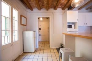 41COB1019- Charming rustic apartment