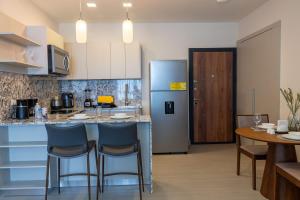Furnished 2 bedroom in Panama Skyline Views