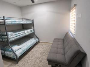 2br2ba Condo 1 block to ocean! - Unit #5