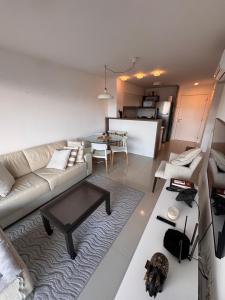 Apartamento en Aidy Grill a metros del mar