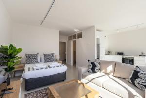 Bright City Studio In The Heart Of Ct By Ctha