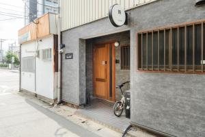 HAKATA TERRACE 時 toki 4駅利用可,空港,博多駅好アクセス,最大8名,プロジェクター付貸切一軒家