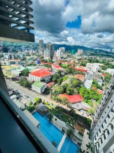 Cebu Horizons 101 by P&J