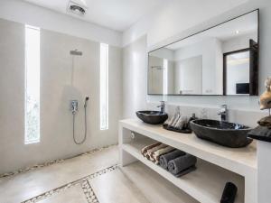 Villa Nala Chic 3BR Pool Escape Seminyak