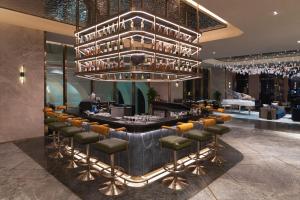 Arjuna Solitaire Hotel
