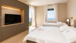 Villa Royal Gold by Villas Guide
