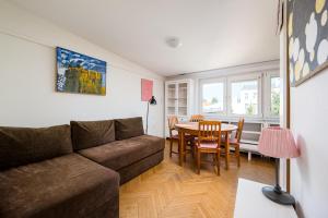 Ogród Saski Homely Apartment by BookingHost
