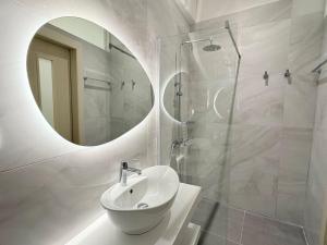 Maraki Boutique Studio - Central & Stylish Living