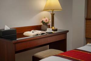 Regal Hotel & Spa