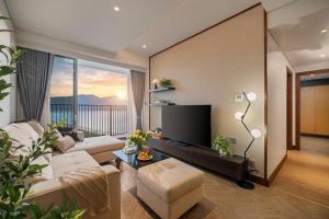 2BR Sea View Apartment - Đà Nẵng
